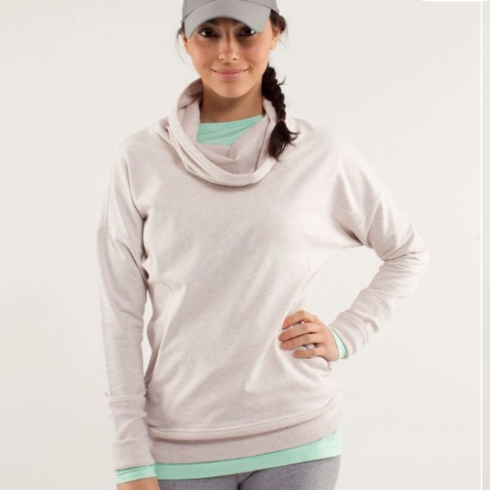 Lululemon Rest Day pullover